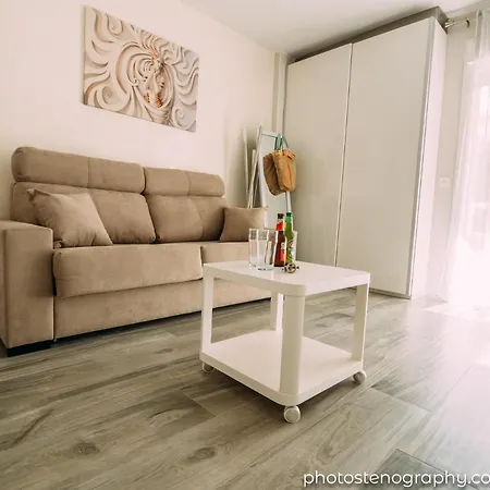 Studio Ciuchino, Ideale Per Coppie E Per Lavoratori Apartment *