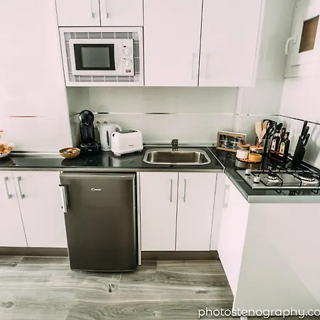 Studio Ciuchino, Ideale Per Coppie E Per Lavoratori Apartment *